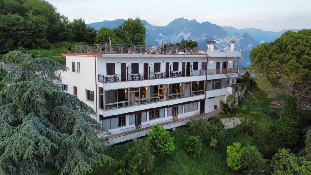 Hotel Ristorante Radar Carrara Zewnętrze zdjęcie